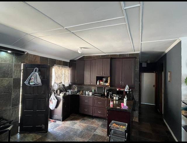 3 BEDROOM HOUSE FOR SALE IN HILLARY